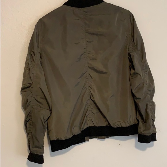 Army green jacket from Charlotte Russe! - Picture 3 of 3